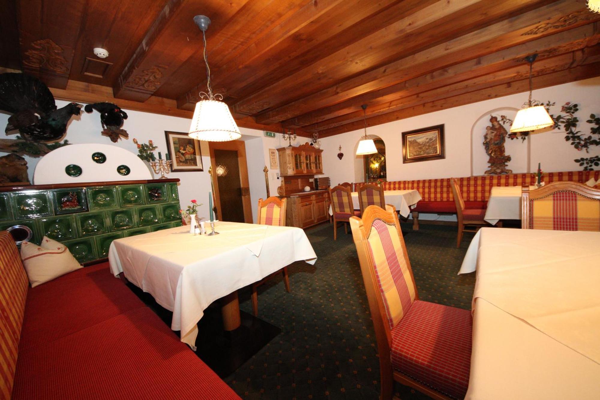Hotel Almhof Нойштифт-им-Штубайталь Экстерьер фото