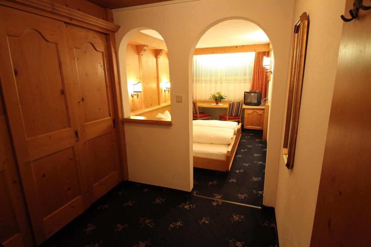Hotel Almhof Нойштифт-им-Штубайталь Экстерьер фото